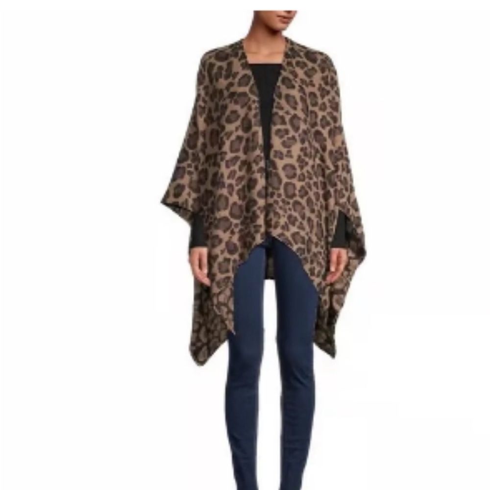 Marcus Adler Animal Print Wrap